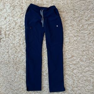 FIGS YOLA skinny scrub pant XXS
